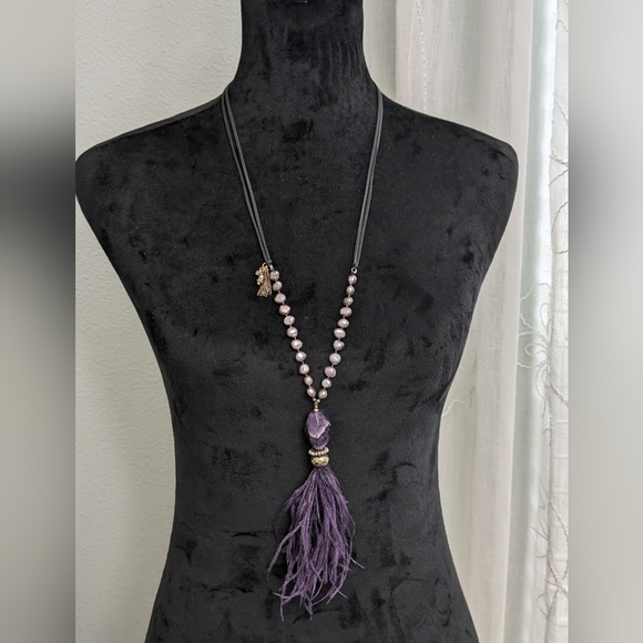 Chico's Retired Purple Feather Pendant Necklace Natural Pearl - Picture 1 of 12
